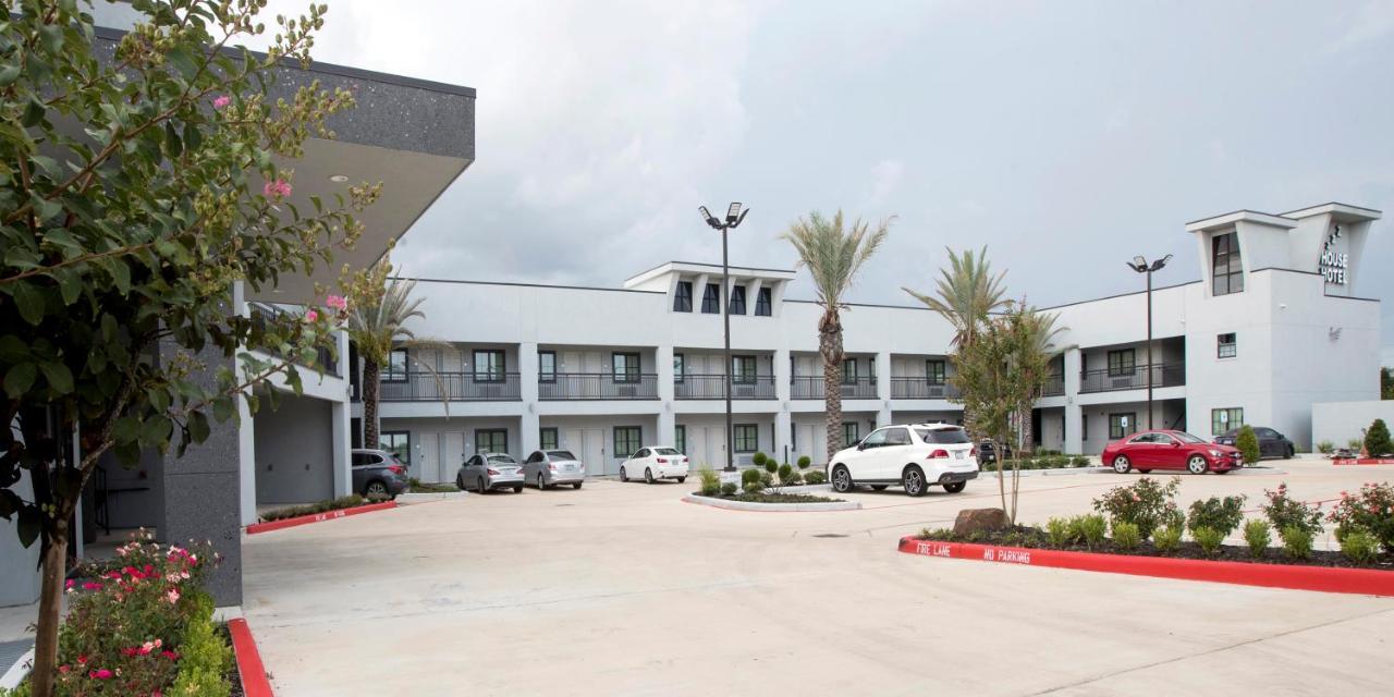 House Hotel Houston Bagian luar foto